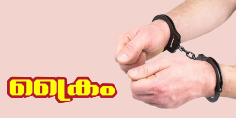 വള്ളത്തിൽ നിന്നും മോട്ടോർ എഞ്ചിൻ മോഷണം യുവാക്കൾ പിടിയിൽ