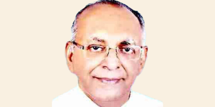 ഫാ. തോമസ് പാറേക്കാട്ടിൽ (76)