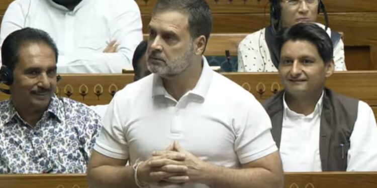 രണ്ടുപേരാണ് രാജ്യത്തിൻ്റെ സമ്പദ് വ്യവസ്ഥ കൈകാര്യം ചെയ്യുന്നത്: ബജറ്റ് ചർച്ചയിൽ ലോക്സഭയിൽ ആഞ്ഞടിച്ച് രാഹുൽ ഗാന്ധി