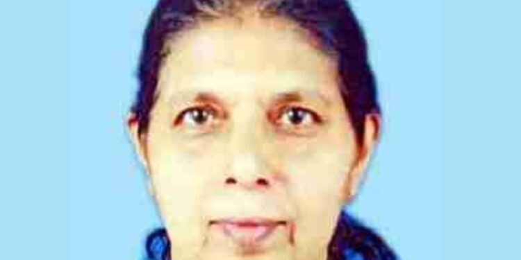 ഉഷ (68)