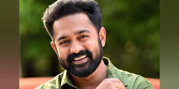 സിനിമ രംഗത്ത് എല്ലാവർക്കും തുല്യത ഉറപ്പുവരുത്തണം: മൊഴി നൽകിയവർക്കൊപ്പം താനെന്ന്  ആസിഫ് അലി