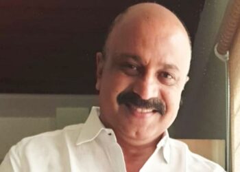 നടന് സിദ്ദിഖ് ലൈംഗികമായി പീഡിപ്പിച്ചെന്ന് ആരോപിച്ച് നടി രേവതി സമ്പത്ത് പോലീസില് പരാതി നല്കി