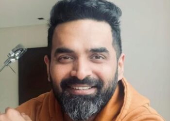 നിരന്തരം സൈബർ അധിക്ഷേപം: ഗോപീസുന്ദർ പൊലീസിൽ പരാതി നൽകി