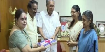 സിനിമാ മേഖലയിലെ പ്രശ്നങ്ങളുമായി ബന്ധപ്പെട്ട ജസ്റ്റിസ് ഹേമ കമ്മിറ്റി റിപ്പോർട്ട് പുറത്തുവിട്ടു: ഈ മേഖലയിൽ വ്യാപകമായി ലൈംഗിക ചൂഷണം നടക്കുന്നുവെന്ന് ഒന്നിലധികം പേർ മൊഴി നൽകിയിട്ടുണ്ട്