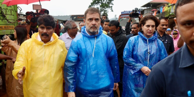പിതാവ് നഷ്ടപ്പെട്ടപ്പോഴുണ്ടായ അതേ വേദന: വയനാട് സന്ദർശിച്ച ശേഷം രാഹുൽ ഗാന്ധി പറഞ്ഞു