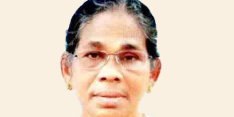 എ​ൽ​സ​ബ​ത്ത് (72)