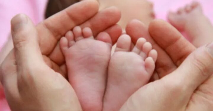 ഗർഭിണിയായ യുവതിക്ക് സർക്കാർ ബസിൽ സുഖ പ്രസവം: തെലങ്കാനയിലാണ് സംഭവം