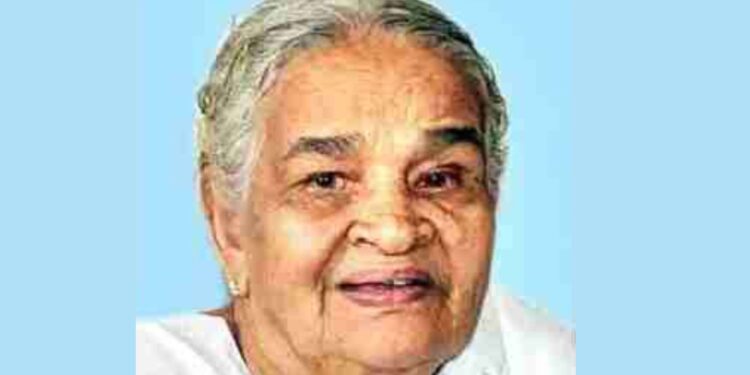അന്നമ്മ (95)