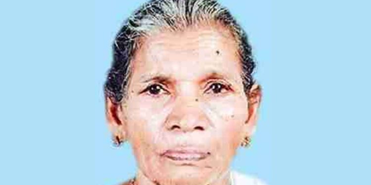 കാ​ളി​ക്കു​ട്ടി (77)