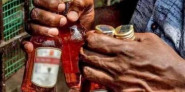 ഡ്രൈ ഡേ പൂർണ്ണമായും ഒഴിവാക്കില്ല: പുതിയ മദ്യനയത്തിന് സിപിഎം സംസ്ഥാന സെക്രട്ടറിയേറ്റ് അംഗീകാരം നൽകി