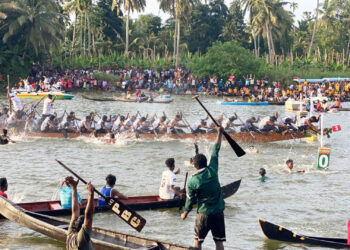 നീരേറ്റുപുറം പമ്പാ ജലമേളയിൽ തലവടി ചുണ്ടൻ ജേതാവ്