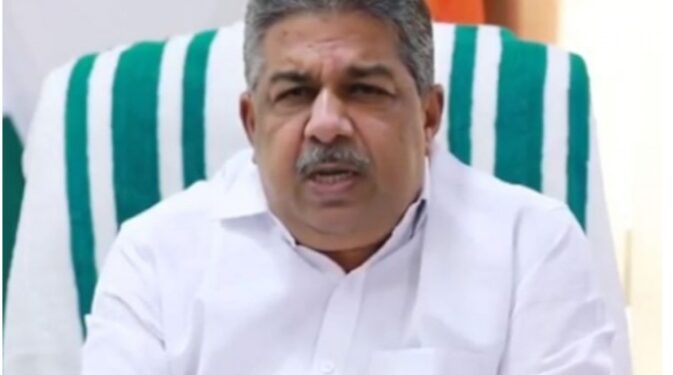 ഹേമ കമ്മിറ്റി റിപ്പോർട്ടിൽ ഹൈക്കോടതി സർക്കാരിനെ വിമർശിച്ചില്ലെന്ന്; മന്ത്രി സജി ചെറിയാൻ