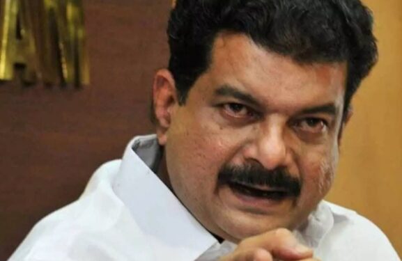 എഡിജിപി എം.ആർ. അജിത് കുമാറിനെതിരേ ഗുരുതര ആരോപണവുമായി പി.വി. അൻവർ എംഎൽ‌എ.