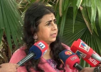 കാസ്റ്റിംഗ് കൗച്ച് പാർട്ടിക്ക് ഉണ്ടെന്ന് ആരോപിച്ച്: വനിതാ നേതാവിനെ പുറത്താക്കി കോൺഗ്രസ്