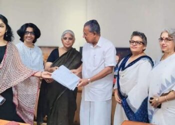 ഹേമ കമ്മിറ്റി റിപ്പോർട്ടിലെ മൊഴികൾ പുറത്തുവരുന്നതിനെതിരെ രൂക്ഷ വിമർശനവുമായി ഡബ്ല്യൂസിസി: ഇത് സംബന്ധിച്ച് മുഖ്യമന്ത്രിക്ക് പരാതി നൽകി