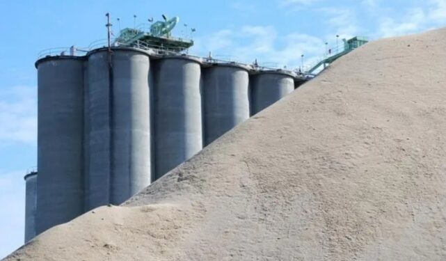 സൗദിയുടെ ദി ലൈൻ പദ്ധതിക്കായി പ്രത്യേകം കോൺക്രീറ്റ് ഫാക്ടറി: 2025ൽ പ്രവർത്തനം ആരംഭിക്കും