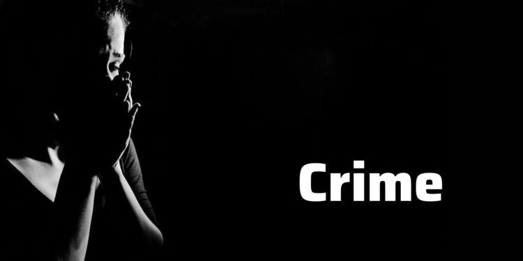 അധ്യാപികയുടെ അർധനഗ്ന വീഡിയോ ചിത്രീകരിച്ച് ശാരീരിക ബന്ധത്തിന് ഭീഷണിപ്പെടുത്തിയ 4 വിദ്യാർഥികൾ അറസ്റ്റിൽ‌