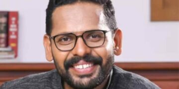 പാലക്കാട് സീറ്റിൽ ഇടത് സ്വതന്ത്രനായി ഡോ. പി സരിൻ: ഔദ്യോഗിക പ്രഖ്യാപനം ഇന്ന്