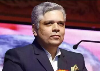 ശബ്ദമില്ലാത്തവരുടെ നാവായി മാധ്യമങ്ങൾ മാറണമെന്ന് ജസ്റ്റിസ്.ദേവൻ രാമചന്ദ്രൻ