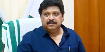 വാഹനങ്ങൾ നടുറോഡിൽ തടഞ്ഞു നിർത്തി കൂളിങ് പേപ്പർ വലിച്ചു കീറരുതെന്ന്: ഗതാഗത മന്ത്രി കെ.ബി. ഗണേഷ് കുമാർ