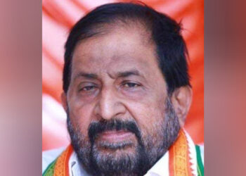 മുതിര്‍ന്ന കോണ്‍ഗ്രസ് നേതാവ് ലാല്‍ വര്‍ഗീസ് കല്‍പ്പകവാടി അന്തരിച്ചു