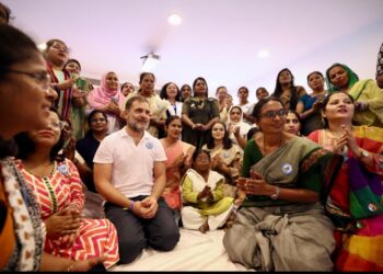 സ്ത്രീകളുടെ യഥാർത്ഥ ശാക്തീകരണത്തിനായി ആഹ്വാനം ചെയ്തു: രാഹുൽഗാന്ധി
