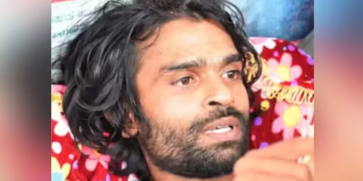 സെക്രട്ടേറിയറ്റിനുമുന്നിൽ സമരം ചെയ്യുന്ന ശ്രീജിത്ത് അറസ്റ്റിൽ: വഴിയാത്രക്കാരനെ കല്ലു കൊണ്ട് ആക്രമിച്ചു എന്ന കേസിൽ