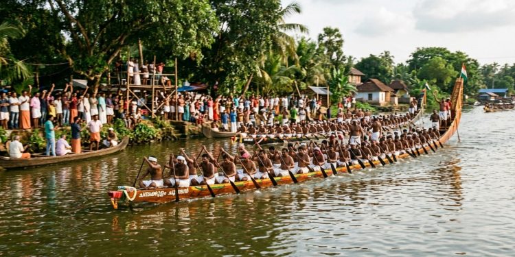 പമ്പയുടെ ഓളപ്പരപ്പിൽ നാളെ ആവേശപ്പൂരം; കേരളത്തിലെ ജലമേളകൾക്ക് തുടക്കം കുറിച്ച് ചമ്പക്കുളം മൂലം വള്ളംകളി