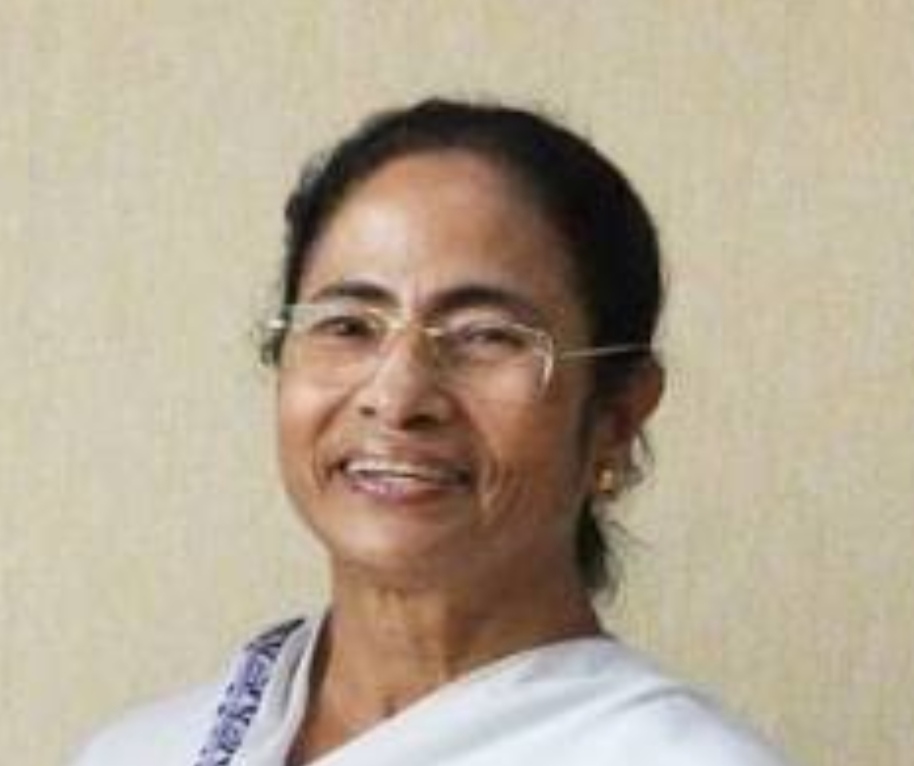 പശ്ചിമ ബംഗാളിൽ രാഷ്ട്രീയ ഭൂകമ്പം; മമതയ്ക്ക് വൻ തിരിച്ചടി, സായോണിയും യൂസഫ് പത്താനും ഉൾപ്പെടെ 19 എംപിമാർ വിമത പാളയത്തിൽ!