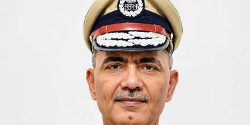 ത്രിപുര ഡി.ജി.പി അനുരാഗ് ധൻകർ ആസ്ഥാനത്തെ മുറിയിൽ തൂങ്ങിമരിച്ച നിലയിൽ