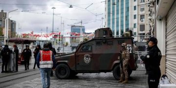 തുർക്കിയിൽ പ്രതിപക്ഷ പാർട്ടിക്കെതിരെ സർക്കാർ നടപടി ശക്തമാക്കുന്നു; മേയർ ഉൾപ്പെടെയുള്ളവർക്കെതിരെ അറസ്റ്റ് വാറണ്ട്