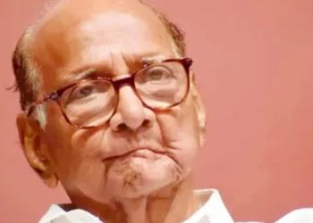 മഹാരാഷ്ട്ര രാഷ്ട്രീയത്തിൽ വീണ്ടും പുകില്; ശരദ് പവാറിന്റെ NCP-യിൽ നിന്ന് 6 എം.പിമാർ കൂറുമാറ്റത്തിന് ഒരുങ്ങുന്നതായി സൂചന! ചർച്ചയായി പവാർ-ഷിൻഡെ കൂടിക്കാഴ്ച.