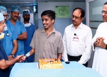 കൊച്ചിയിൽ വീണ്ടുമൊരു കാരുണ്യ സ്പന്ദനം: ഹൃദയം മാറ്റിവെക്കൽ ശസ്ത്രക്രിയ വിജയകരം, അശ്വന്ത് വീട്ടിലേക്ക്